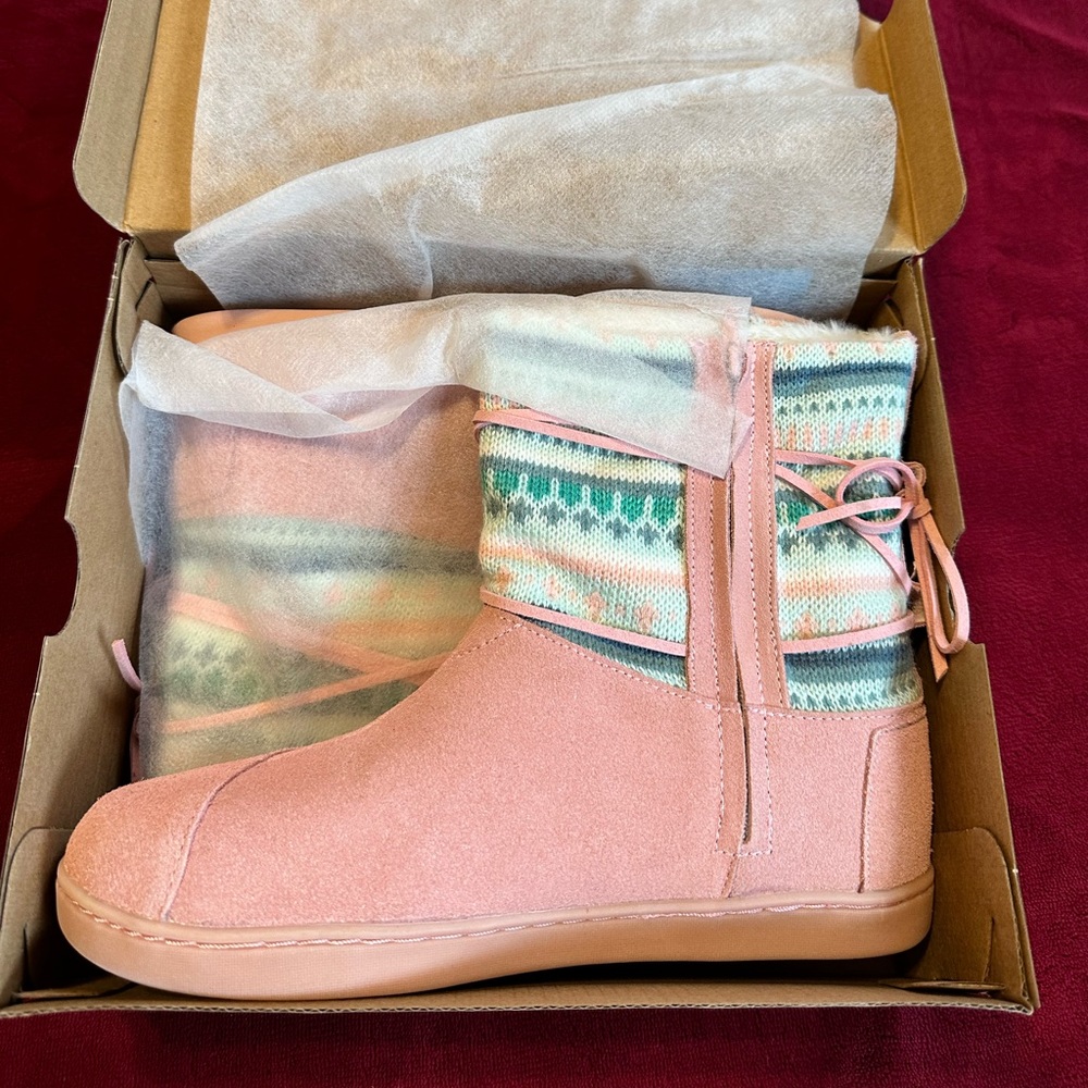 NIB Toms Nepal Fair Isle winter Boot Bis Kid 6
